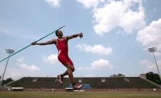 开云体育登录-欧冠双面夜，新王利刃出鞘，旧神灯火重燃