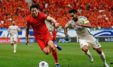 开云体育入口-超级球员在国际比赛中发挥出色