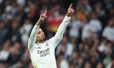 开云下载-赫塔菲客场逆袭，成功抢下三分！