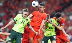 开云体育官网-荷兰国足在面对波黑挑战中获得胜利