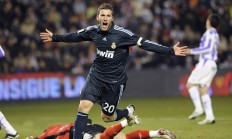 开云体育入口-擎天一柱！马克西执掌乾坤，率尼克斯力克雷霆