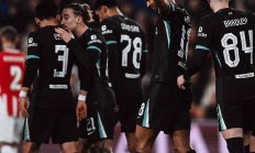 开云体育APP下载-包含科尔切斯特联主场大胜，英超晋级望尘莫及的词条