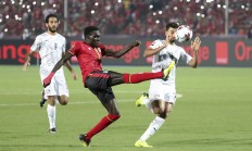 开云体育在线-埃及足球联赛激烈角逐，冠军难分伯仲