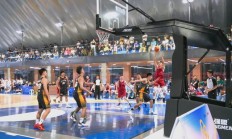 开云体育登录-关于激烈对抗！职业篮球赛场上掀起热潮的信息