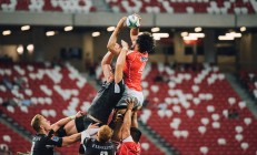 开云体育官网-赛道上的量子纠缠，维斯塔潘如何在一场鏖战中破解索伯的完美方程