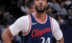 开云体育app-猛龙队老将宣布退役，结束漫长篮球生涯