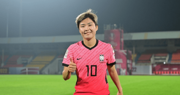 韩国女足实力不俗，登顶国际杯赛