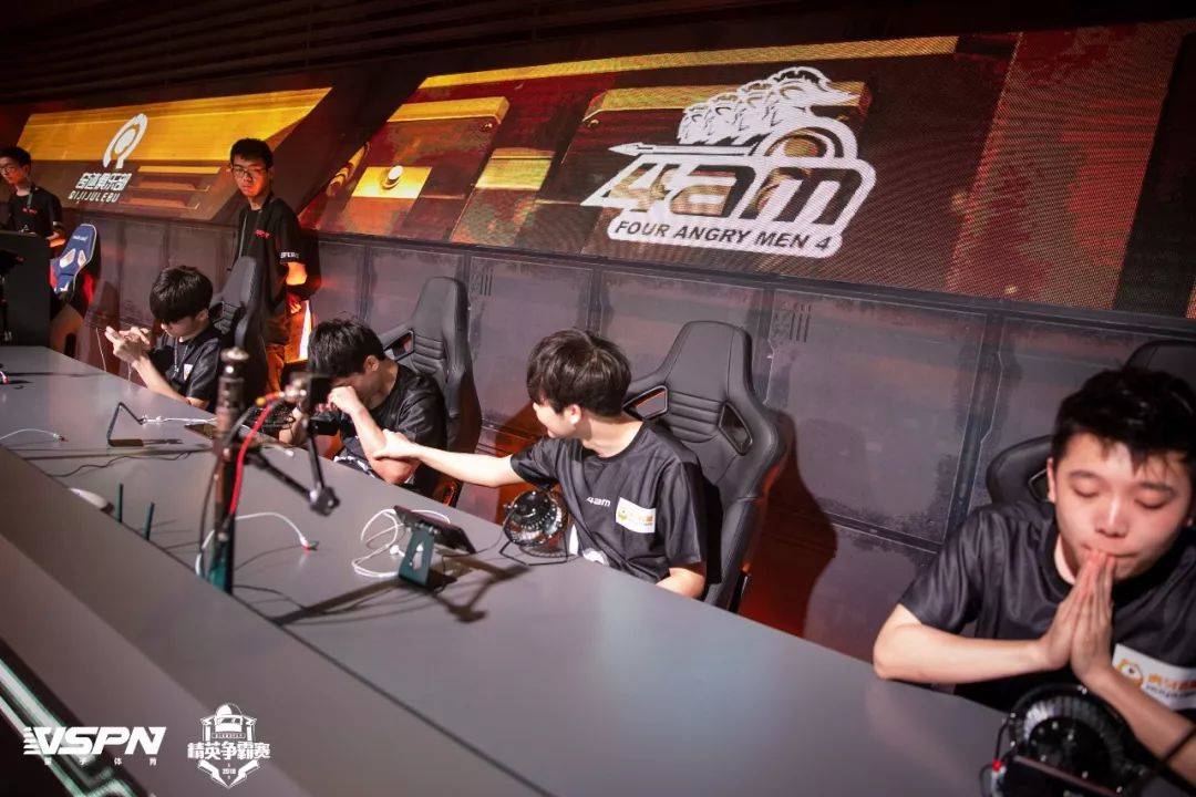 联赛决赛战队实力均衡，精彩纷呈