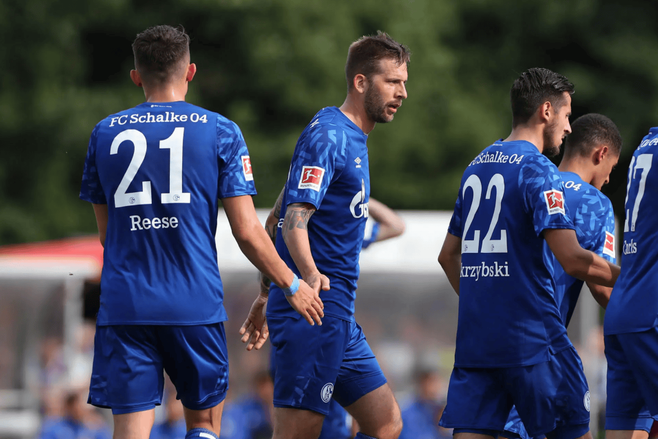 沙尔克挑战美因茨，争取主场优势的简单介绍