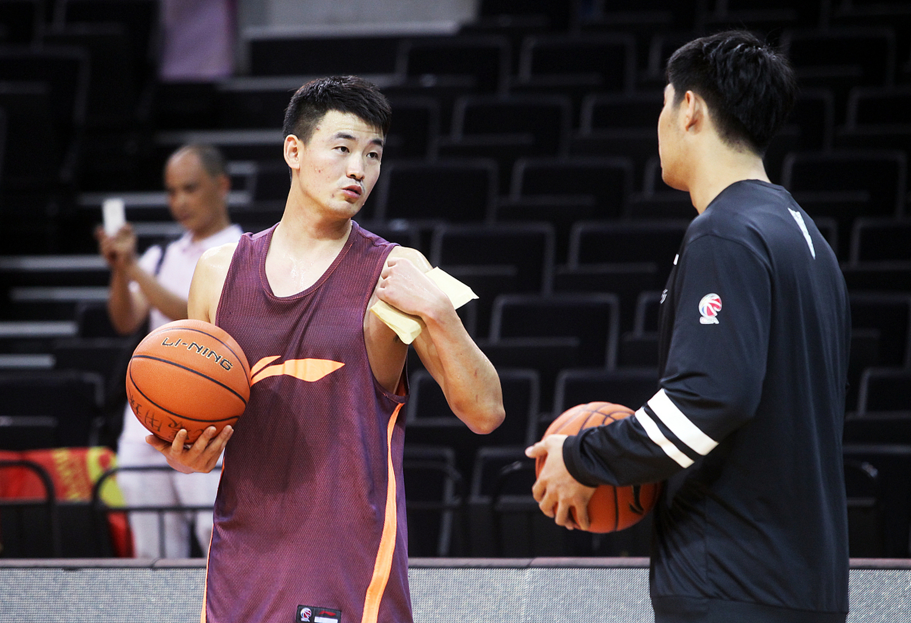 主力球员伤愈回归,球队阵容实力更上一层楼的简单介绍 主力球员伤愈回归,球队阵容实力更上一层楼的简单介绍