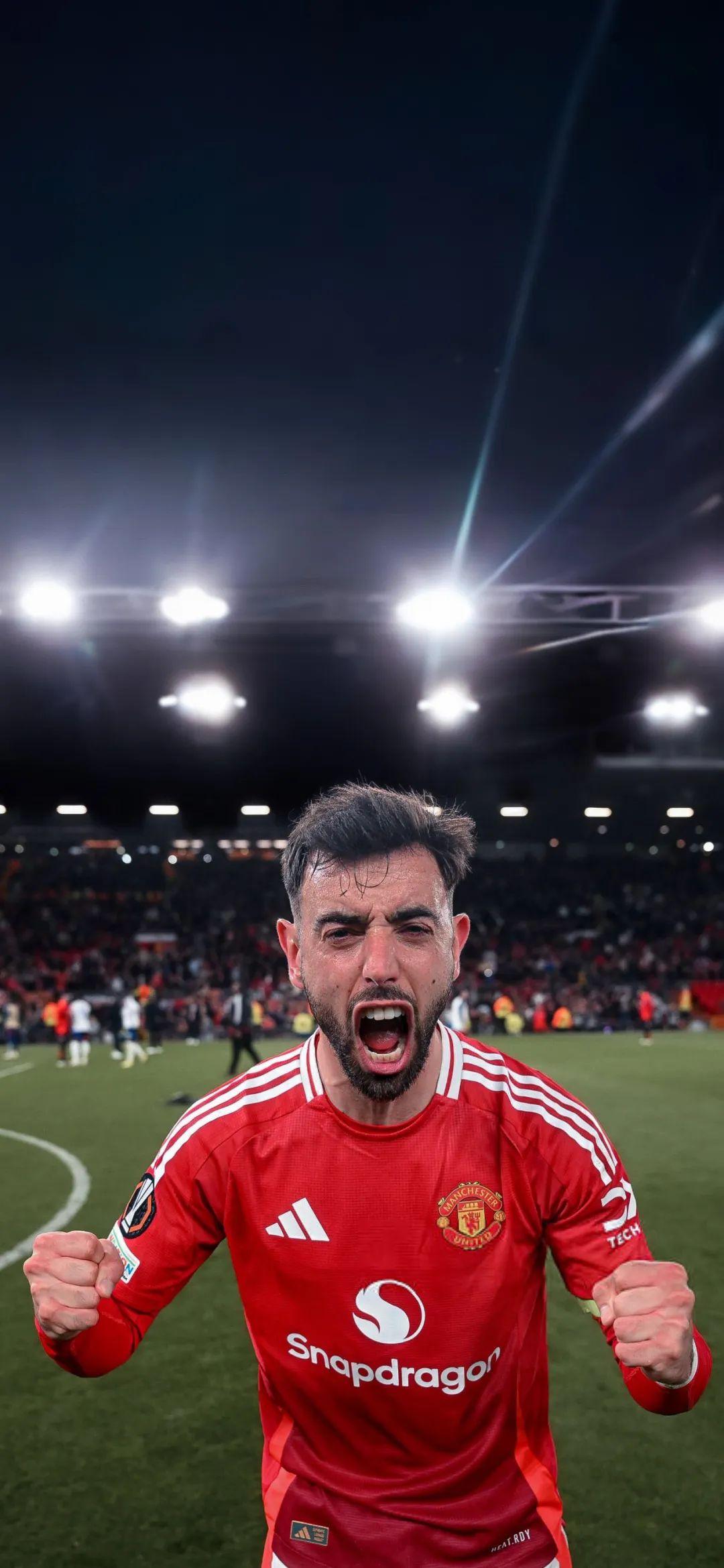 关于热血沸腾！欧预赛球员们豪情满怀拼搏的信息