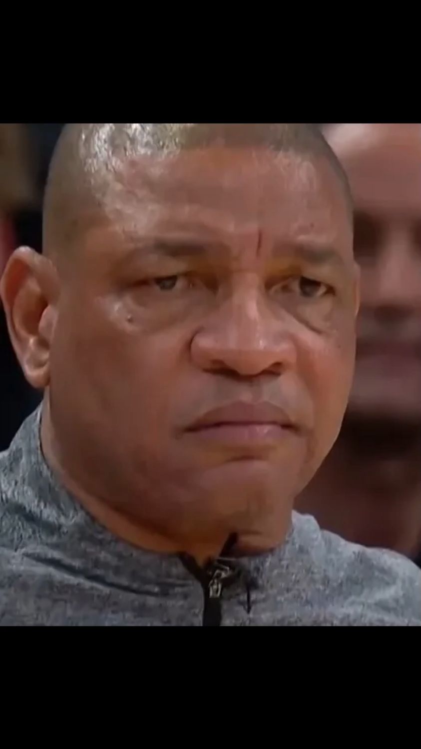 包含雄鹿主帅因私生活问题被开除，队友震惊无法接受的词条