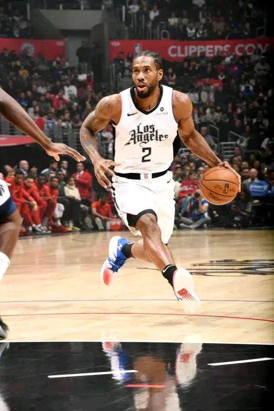 快船击败爵士，乔治和莱纳德砍下50分的简单介绍