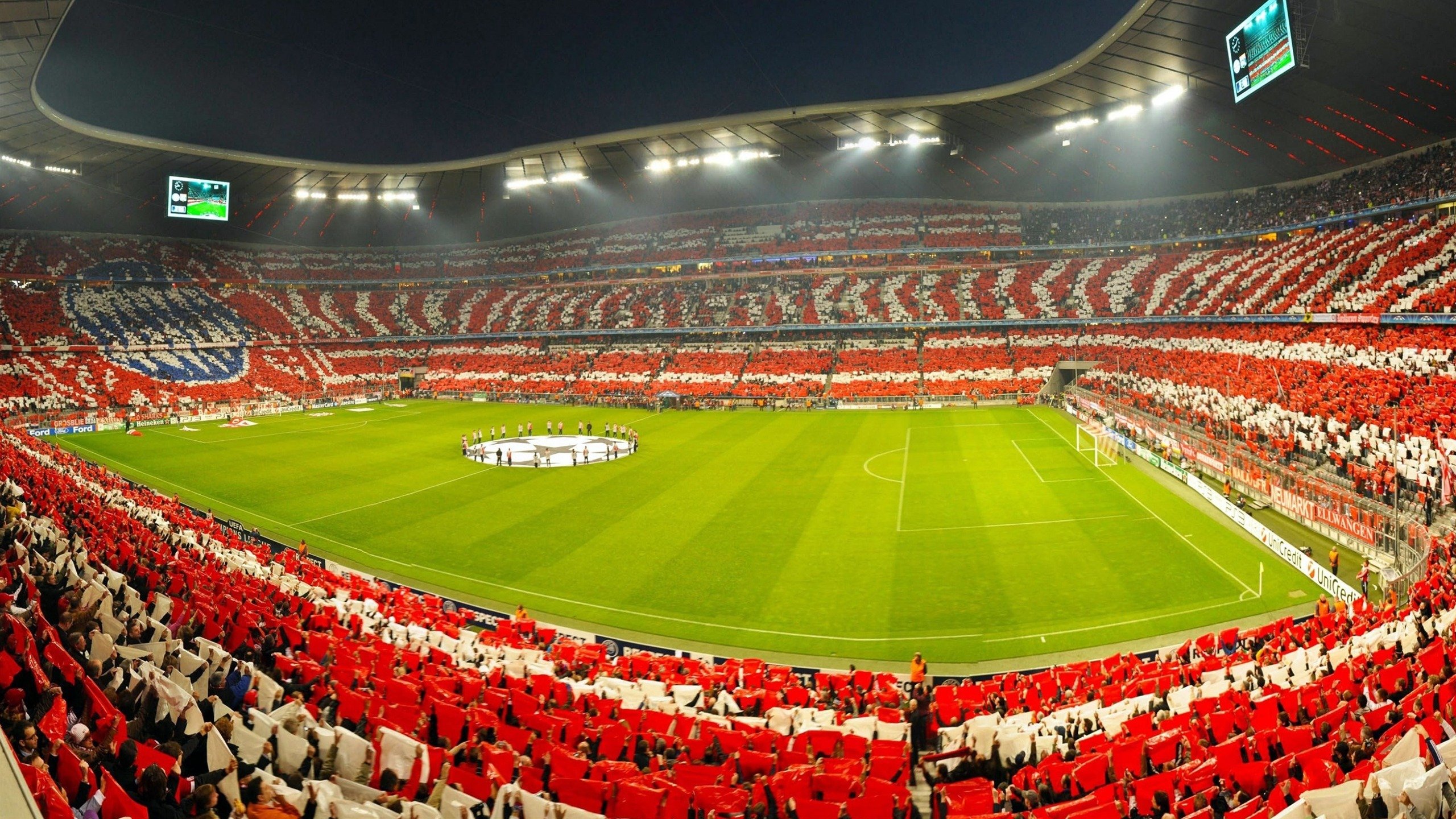 当三狮军团遭遇蓝月,迪马利亚以魔术师之舞主宰国家与俱乐部的虚幻对决